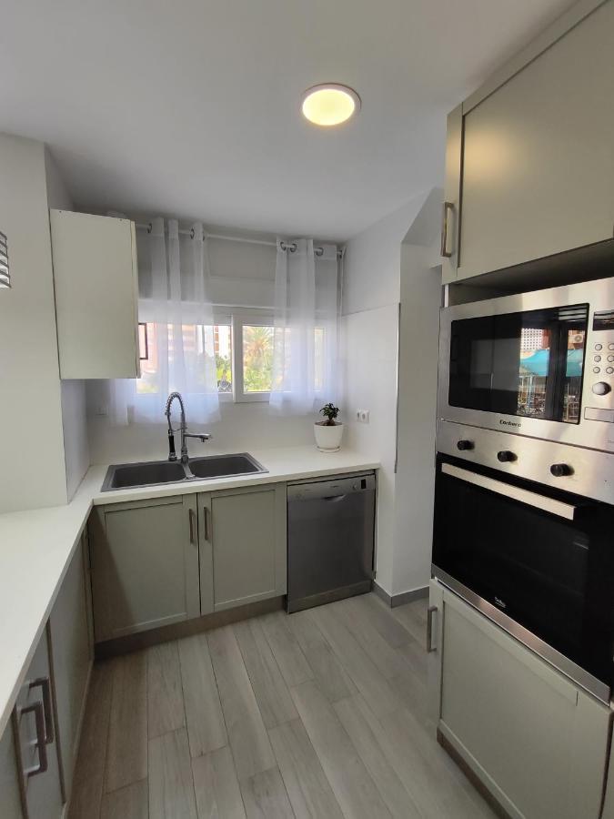 Apartamento Costa De Poniente Benidorm Bagian luar foto